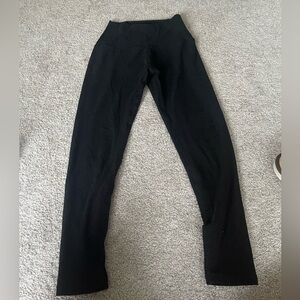 Beyond Yoga Charcoal Leggings.